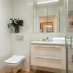 公寓 Cozy With Balcony Near Old Town By Renters 格但斯克